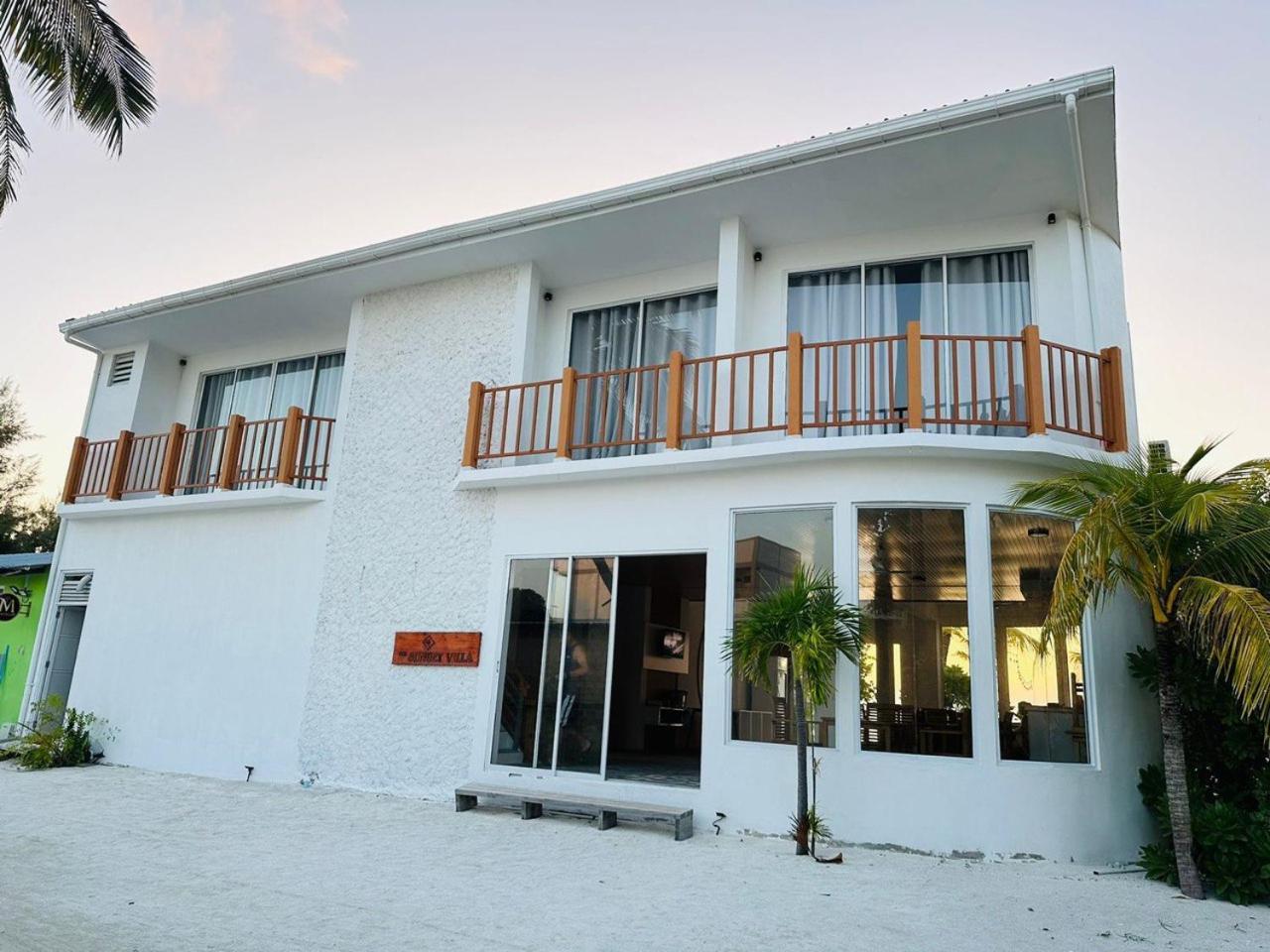 The Sunset Villa Dhiffushi Exterior photo