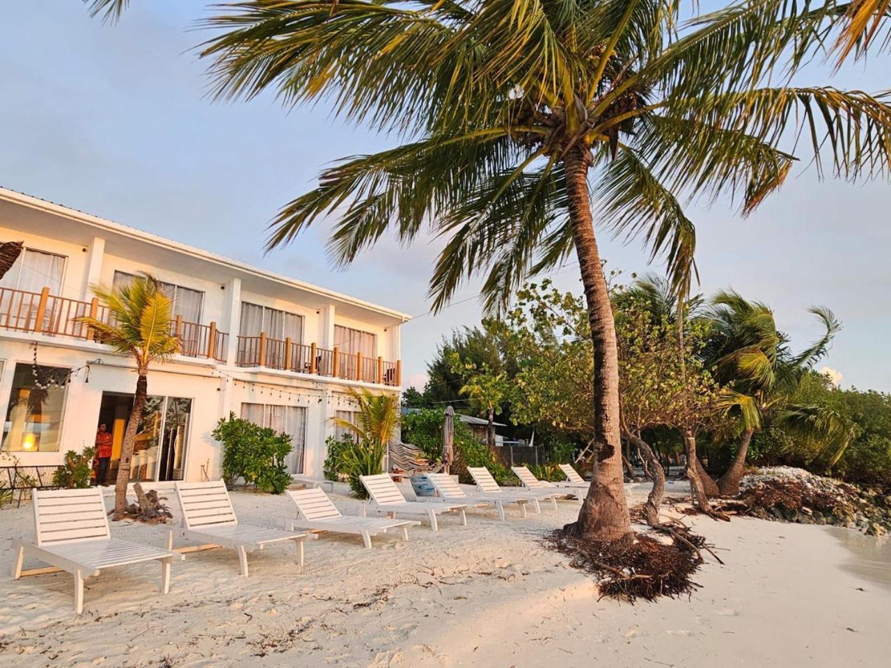 The Sunset Villa Dhiffushi Exterior photo